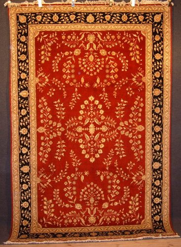 Tabriz of red ground colour